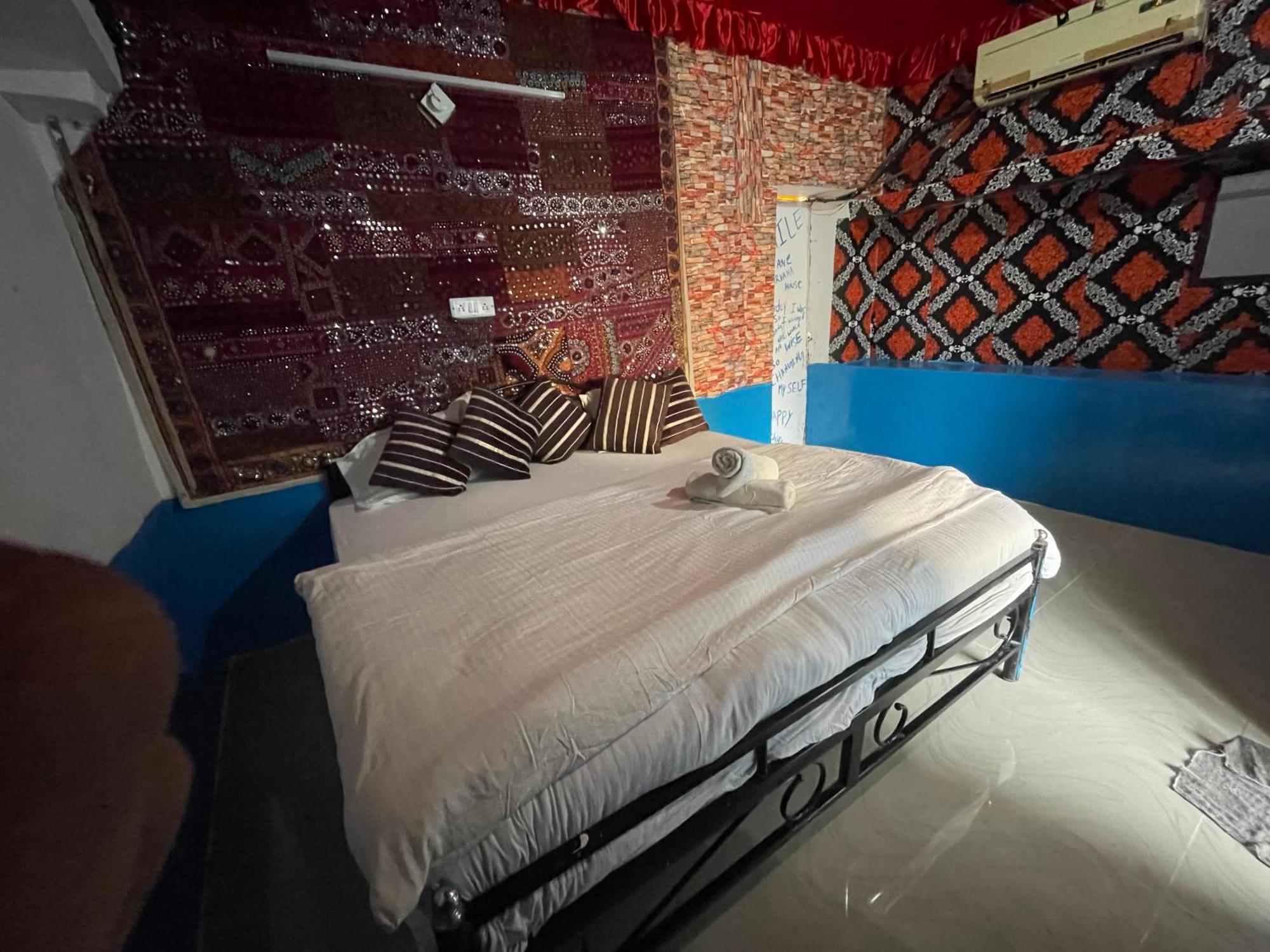 Mirvana Guest House & Camel Safari Jaisalmer Exterior foto